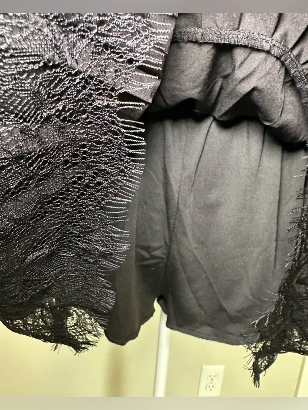 Black Pleated Lace‎ Trim Mini Skirt Built-In Shorts Goth Grunge Country Large